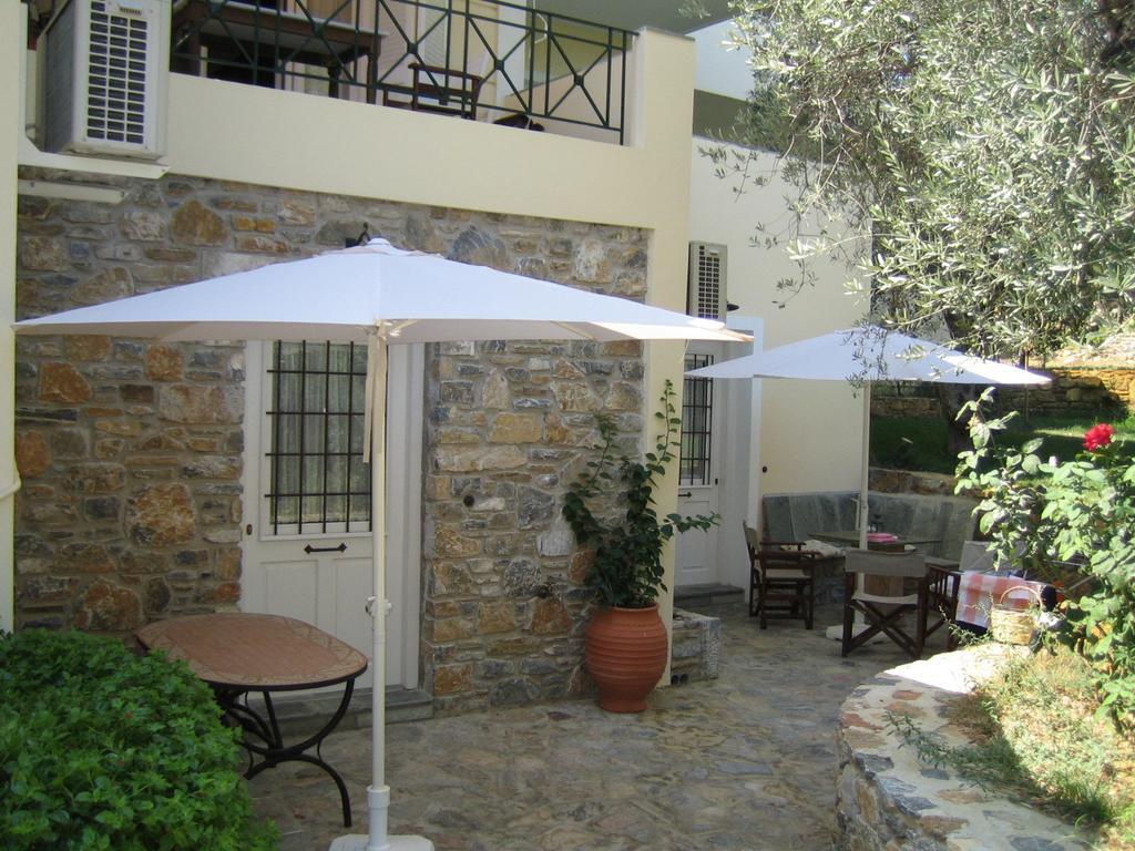 Hotel Gera'S Olive Grove - Elaionas Lesvou Marmaro  Exterior foto